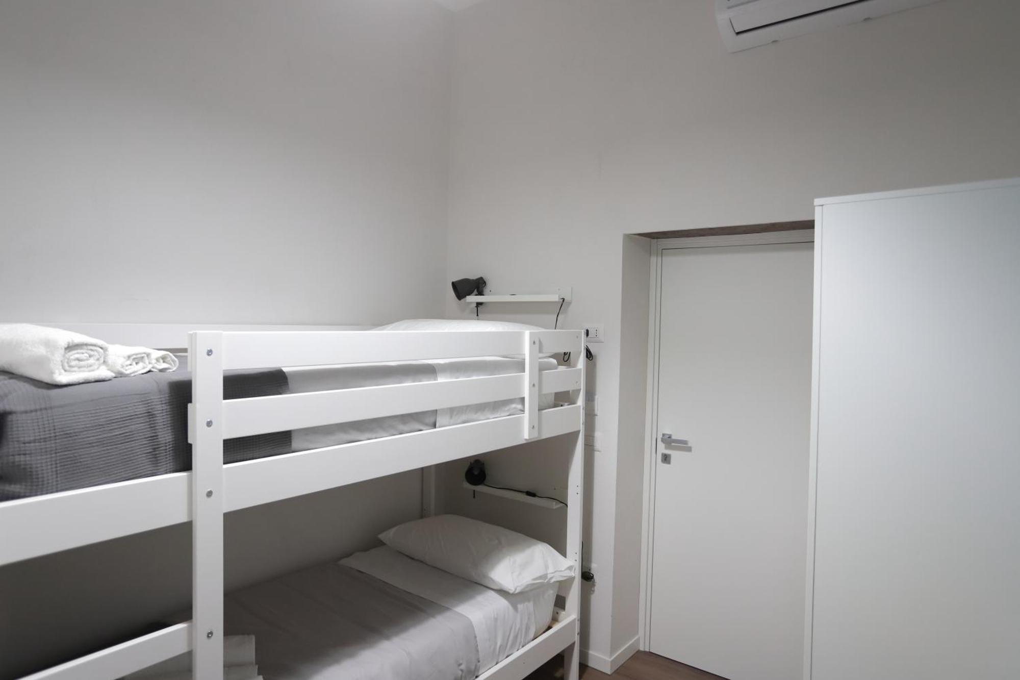 Tammurriata Nera Bedroom نابولي المظهر الخارجي الصورة