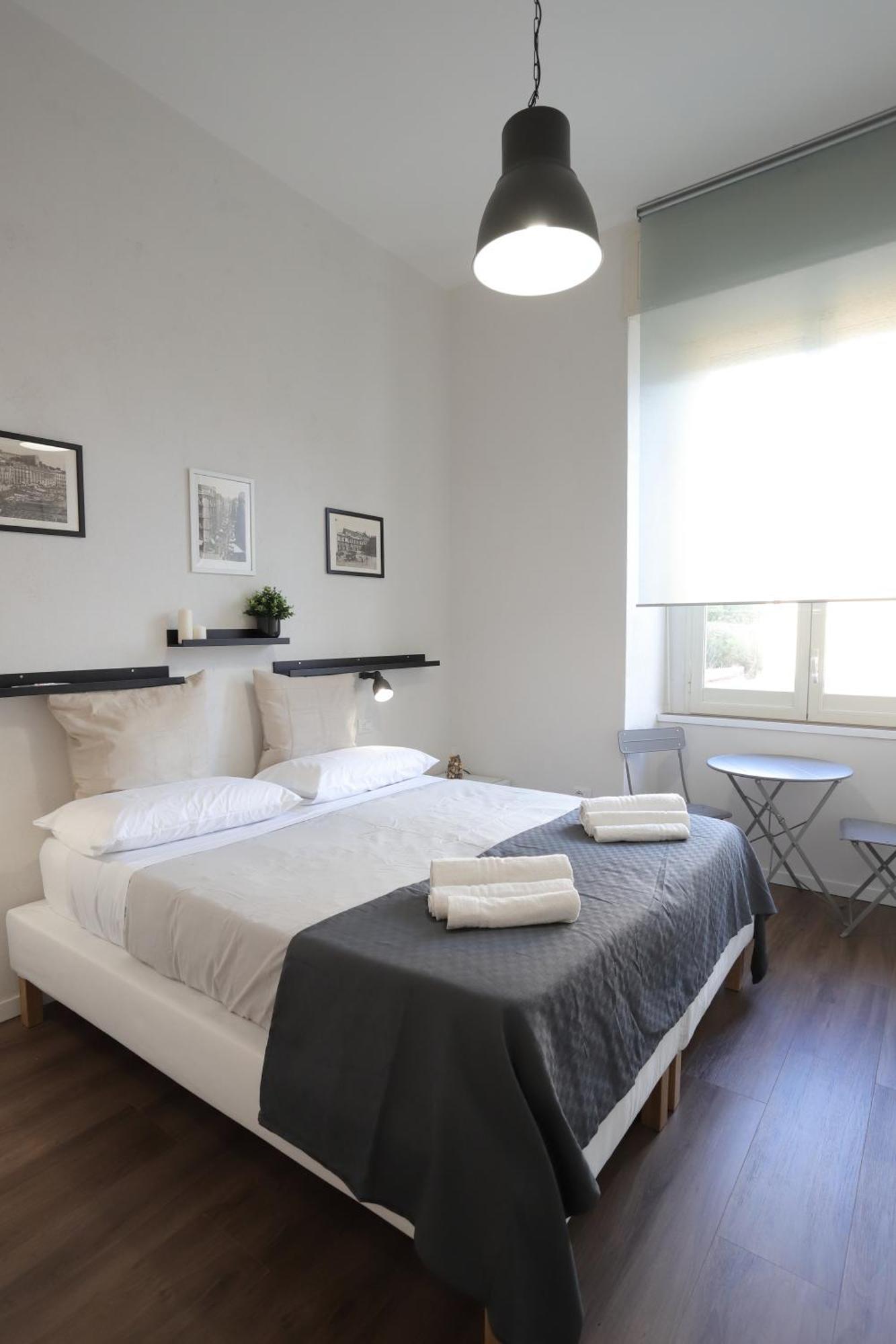 Tammurriata Nera Bedroom نابولي المظهر الخارجي الصورة