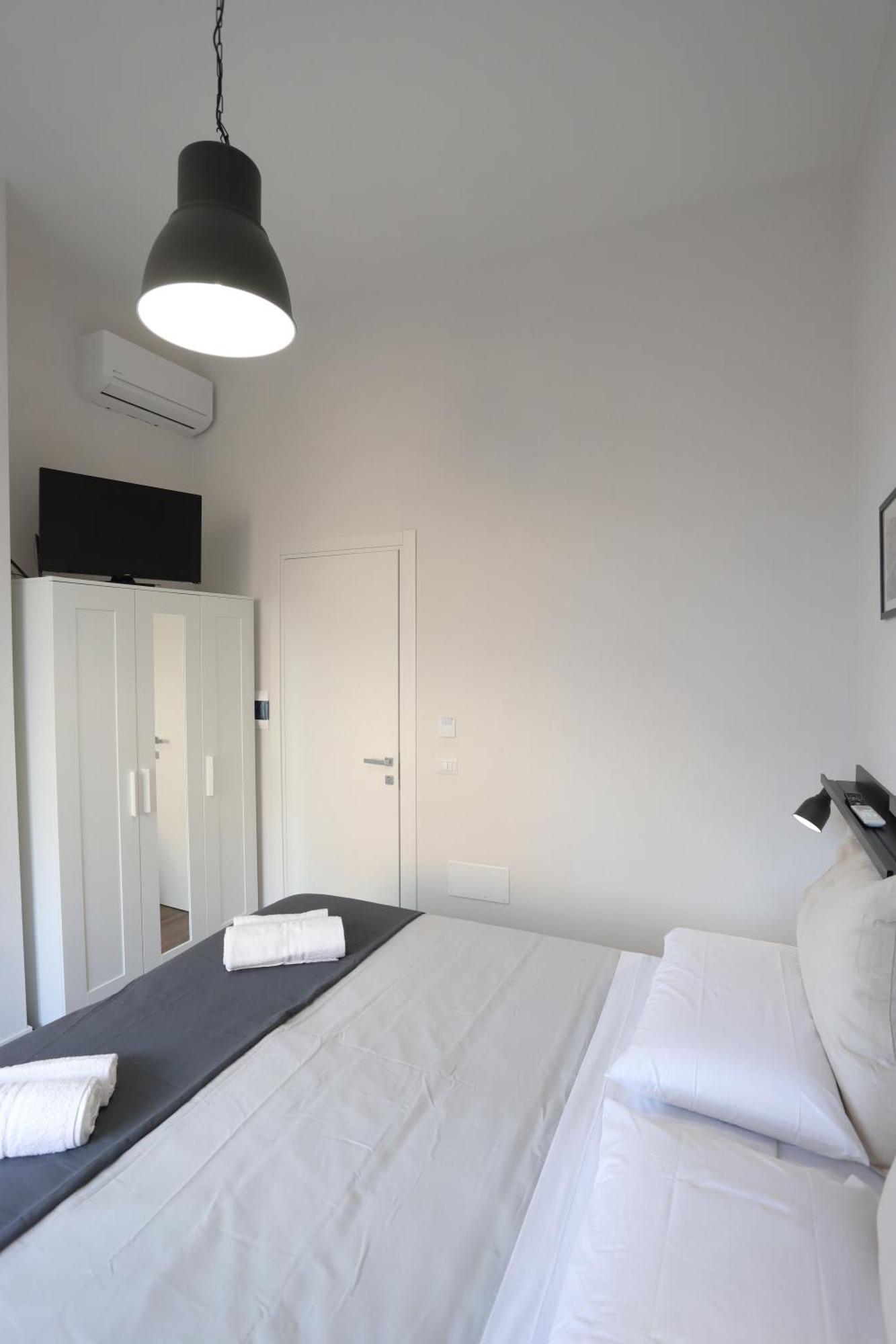 Tammurriata Nera Bedroom نابولي المظهر الخارجي الصورة
