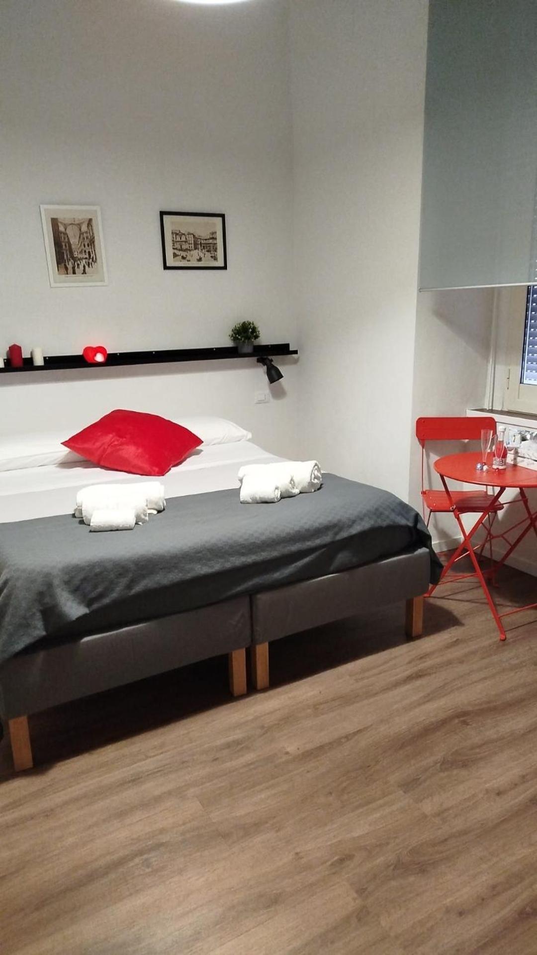 Tammurriata Nera Bedroom نابولي المظهر الخارجي الصورة